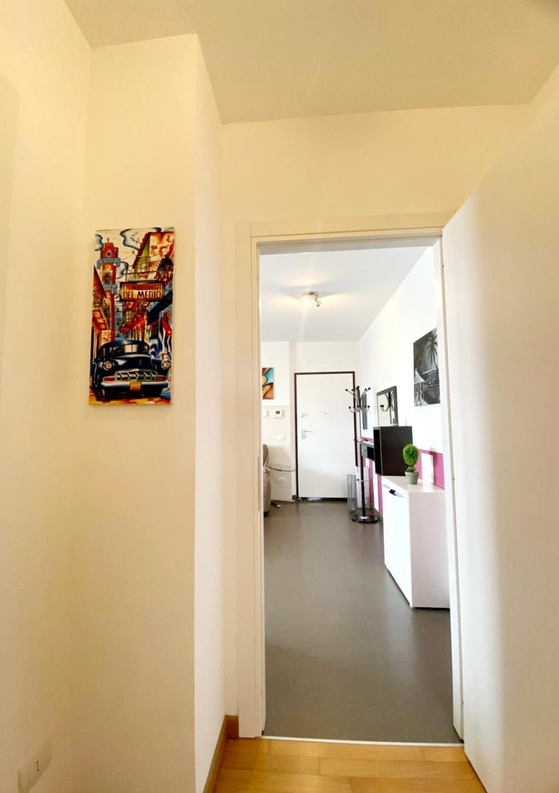 Apartment Pop House Romolo-milano Metro To Station